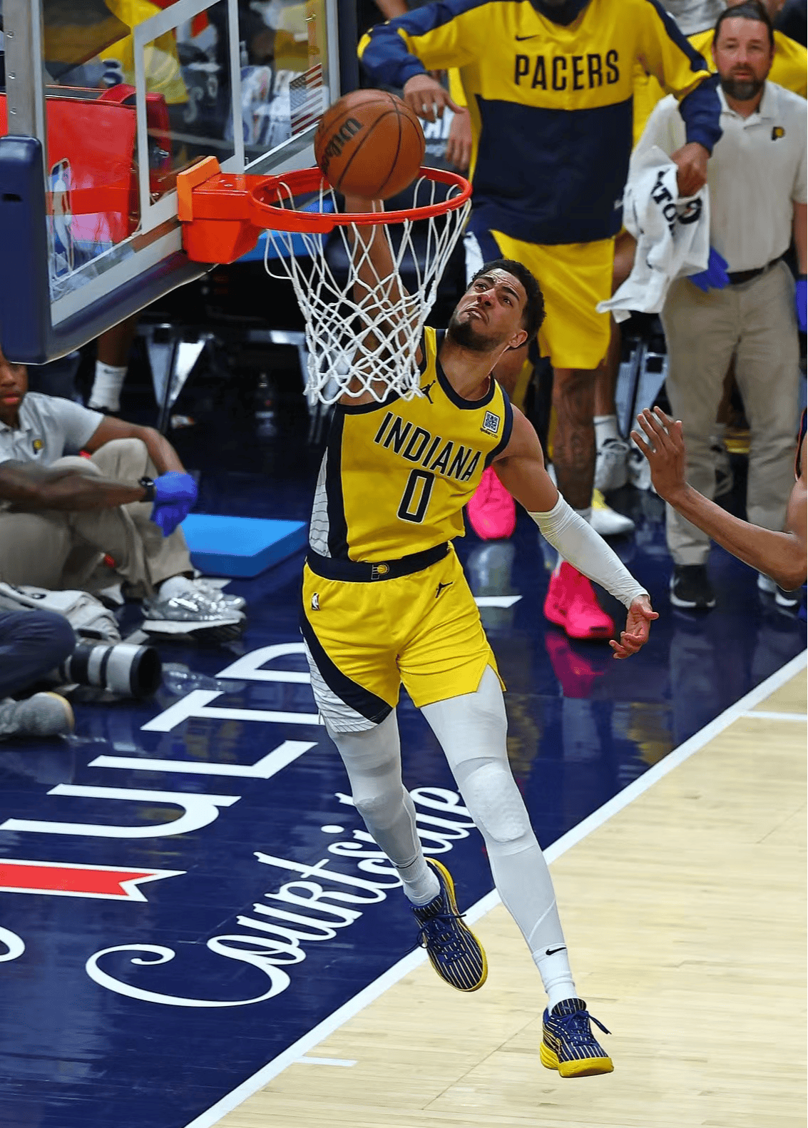 西亚卡姆迎来十五赛季高光表现，篮网球迷沸腾！的简单介绍华体会官方网站