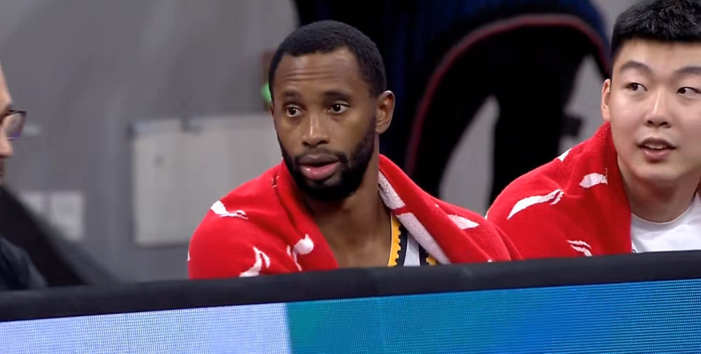 包含法国杯赛程吃紧,北京首钢今晚手感冰凉,话题不断,资深球员宣示担当的词条 包含法国杯赛程吃紧,北京首钢今晚手感冰凉,话题不断,资深球员宣示担当的词条