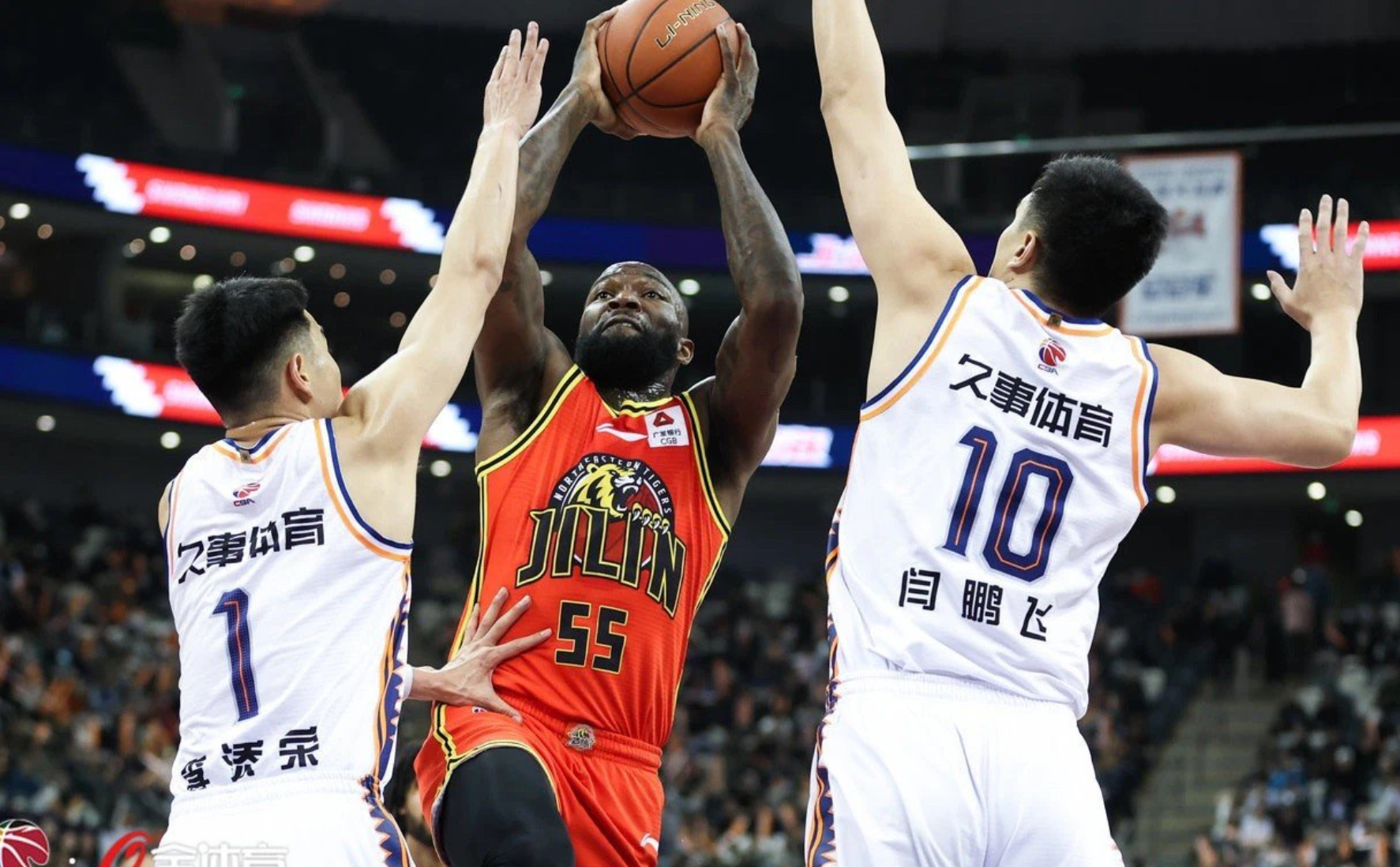 里程碑夜！山东泰山绝杀压哨，意甲冲刺阶段刷纪录，引发热议，资深球员宣示担当的简单介绍HTH SPORTS