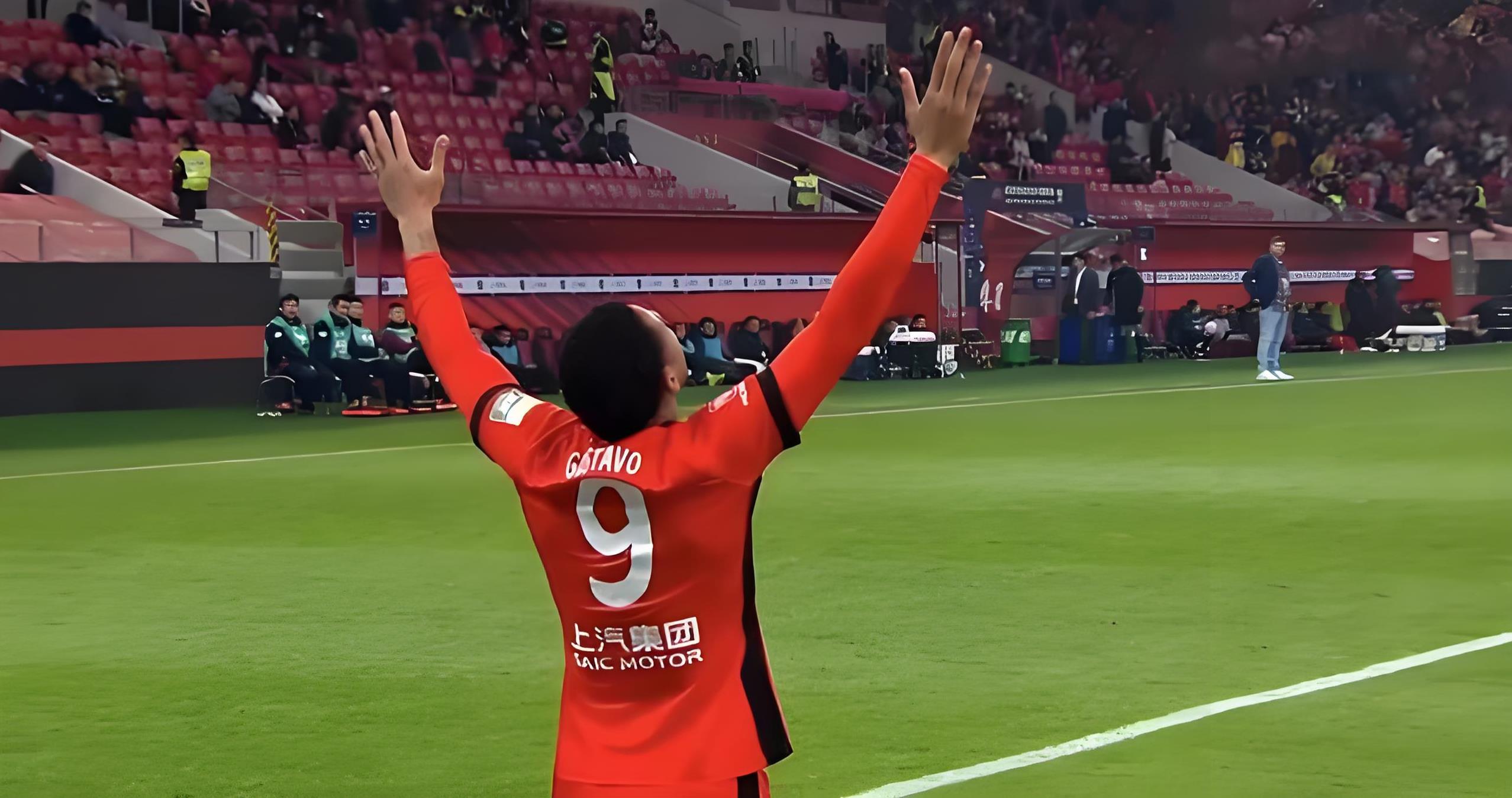 上海海港转会期豪取连胜，志在西甲名次提升，管理层满意，年轻球员得到机会的简单介绍