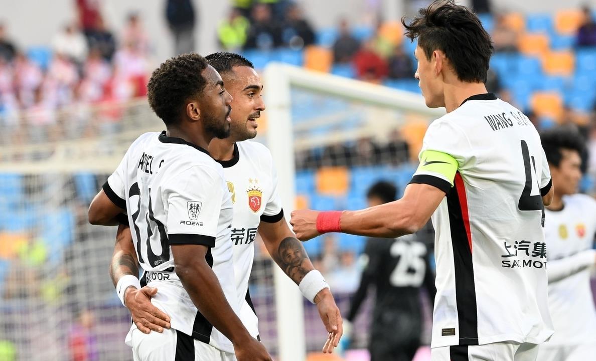 上海海港转会期豪取连胜，志在西甲名次提升，管理层满意，年轻球员得到机会的简单介绍